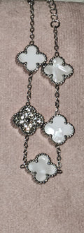 Stainless Steel Bracelet with white Clovers